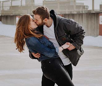 IHookup Athbhreithniú 2025