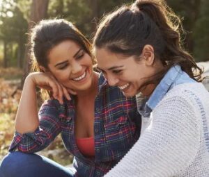 HER Κριτικές 2026